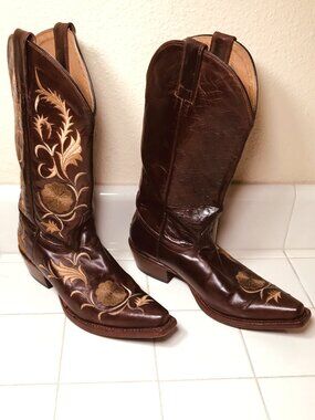 Shyanne Women's Brown Leather Embroidered Western Cowboy Boots Size 6 B